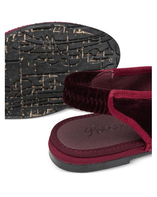 Flabelus Red Narnia Pumps