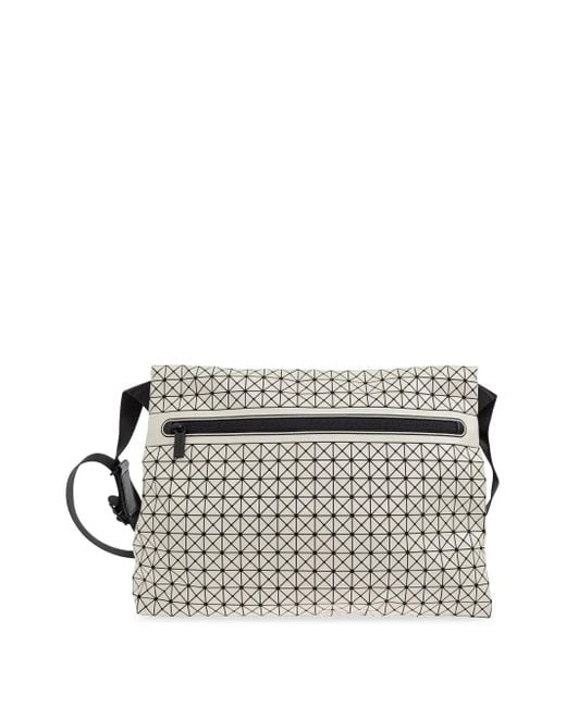 Issey Miyake Gray Schultertasche Mit Geometrischem Print