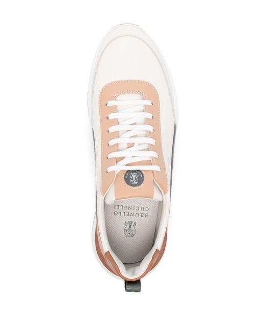Brunello Cucinelli Leren Sneakers Met Geborduurd Logo in het White voor heren