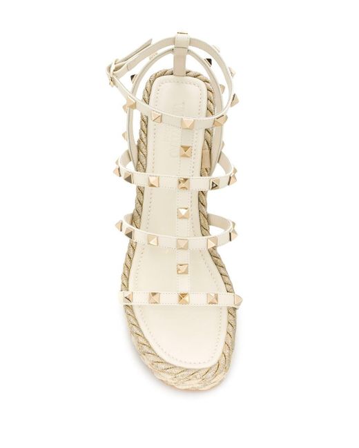 Valentino Garavani Leer Valentino Garavani Rockstud Sandalen Met Sleehak -  Lyst
