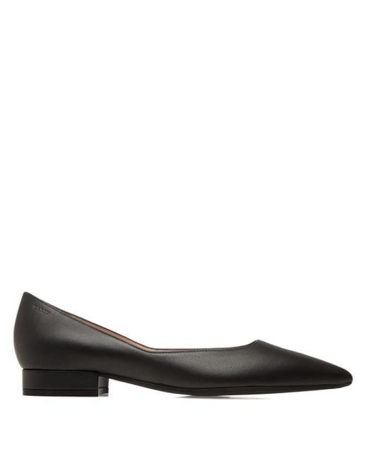 Escarpins En Cuir À Bout Pointu Bally en coloris Black