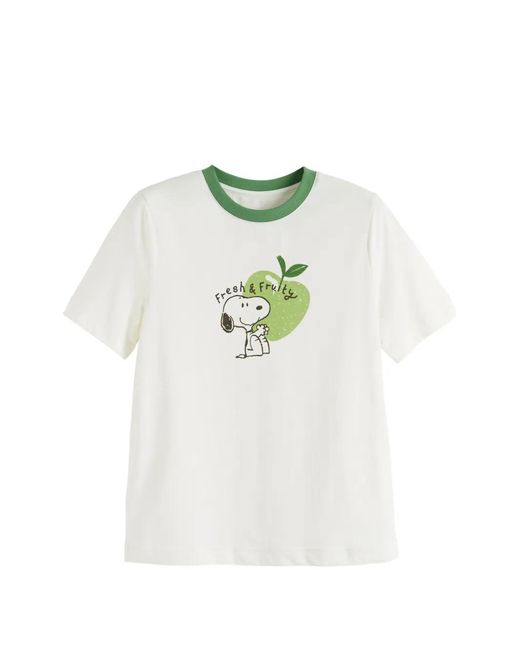 Chinti & Parker White Snoopy Apple Graphic T-Shirt