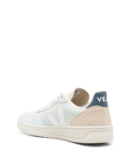 Veja White V 10
