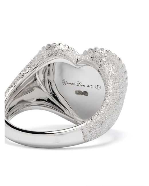 Yvonne Léon White 9Kt Chevalière Coeur Pailletée Signet Ring