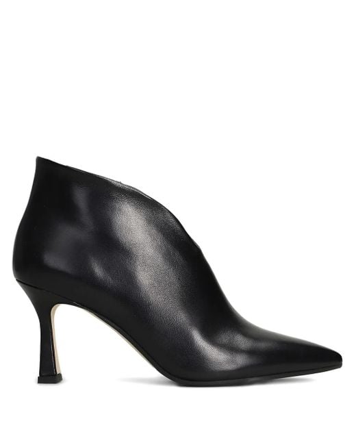 Julie Dee Black Pointed-Toe Boots