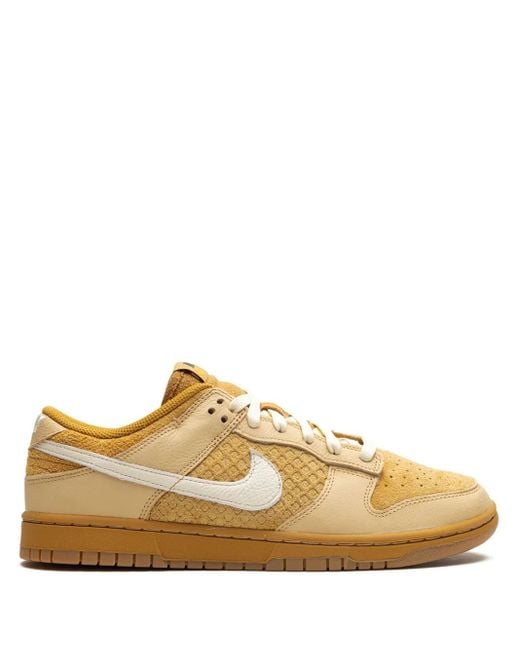 Nike Brown Dunk Low "Waffle" Sneakers for men