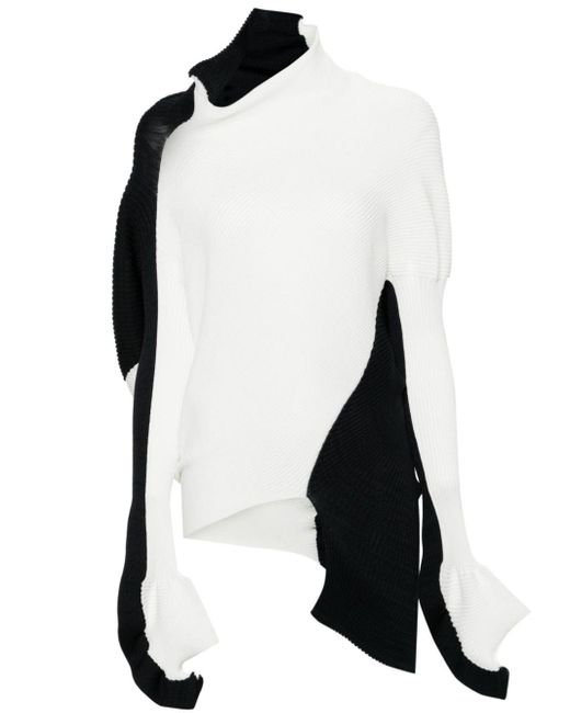 Issey Miyake White Aerate Asymmetric Ribbed Sweater - Women's - Polyester/triacetate
