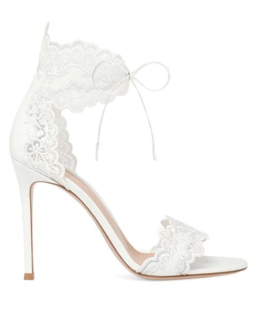 Sandali Evie Con Decorazione di Gianvito Rossi in White