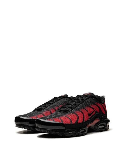 Nike Air Max Plus "Bred Reflective" Sneakers