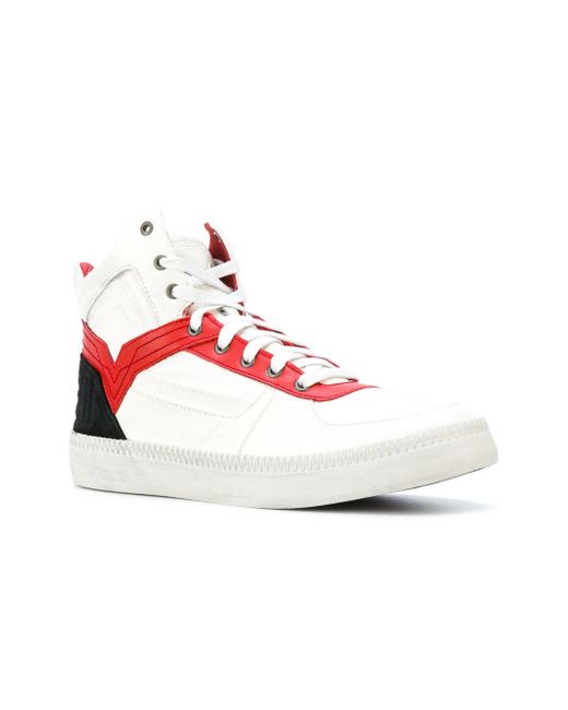 DIESEL Street Fighter 5 Ryu Sneakers in 