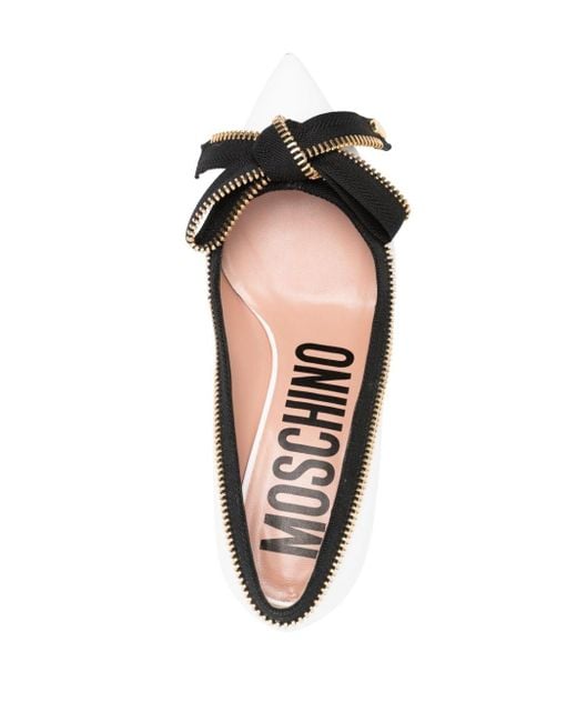 Zapatos de tacón de 65 mm con lazo Moschino de color Metallic