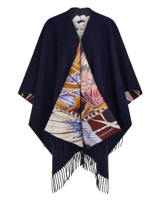 Ferragamo Blue Cape mit Fransen