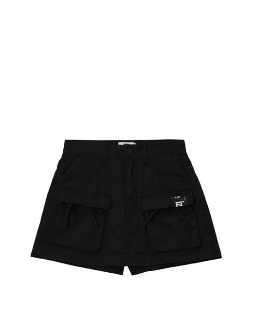 Izzue Black Pocket Button Shorts