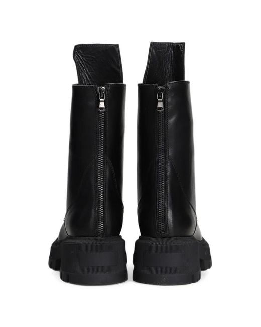 Julie Dee Black Lace-Up Chunky-Sole Boots