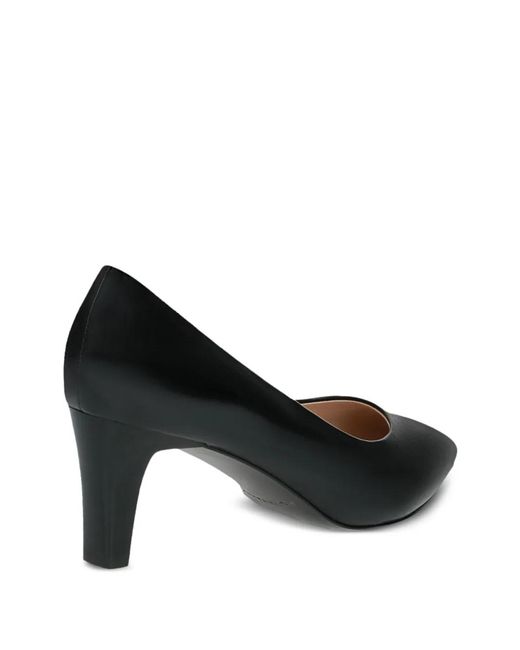 Peter Kaiser Black Point-Toe Pumps