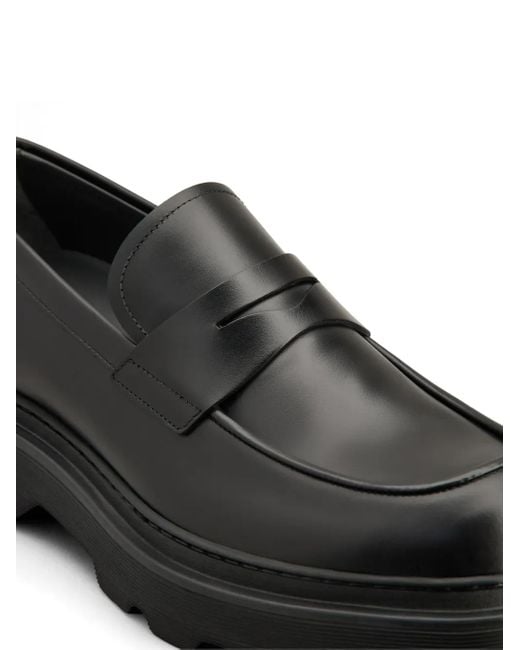Tod's Black Gommino Leather Loafers for men