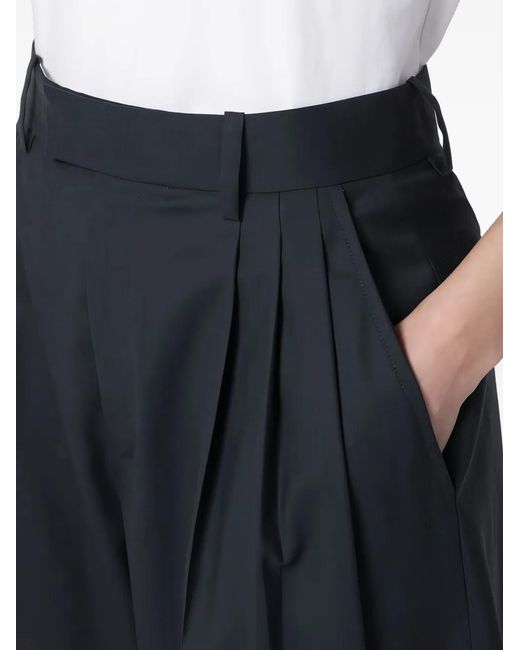 6397 Black Pleated-Front Tailored Shorts