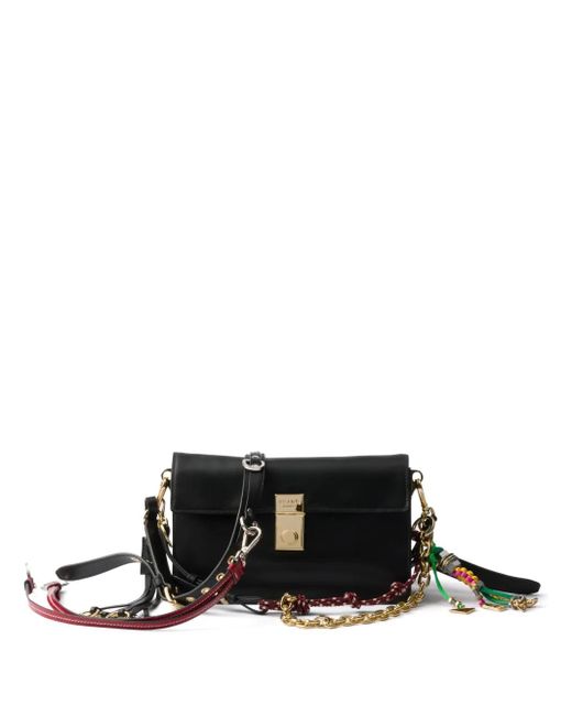 Prada Black Kleine Soft Sound Schultertasche Aus Leder Mit Anhängern