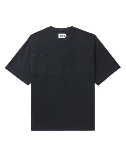 Camiseta con logo bordado Izzue de hombre de color Black