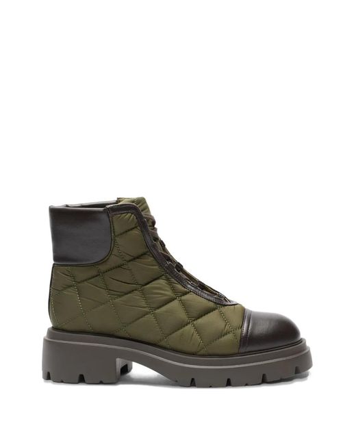 Stuart Weitzman Hudson Quilted Combat Boots in Brown | Lyst UK