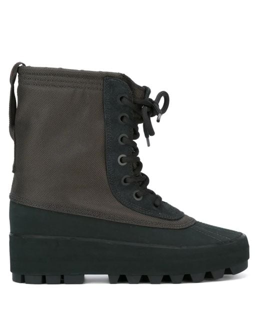Yeezy Black 950 Boot-Style High-Top Sneakers