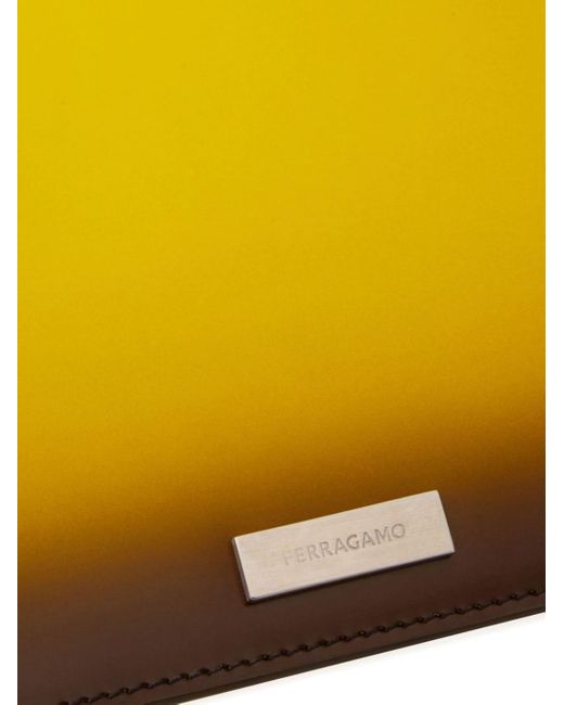 メンズ Ferragamo グラデーション レザークラッチバッグ Yellow