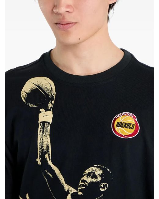 Mitchell & Ness Black Hakeem Olajuwon T-Shirt for men