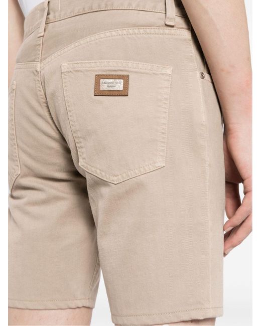 Pantalones vaqueros cortos con placa del logo Dolce & Gabbana de hombre de color Natural