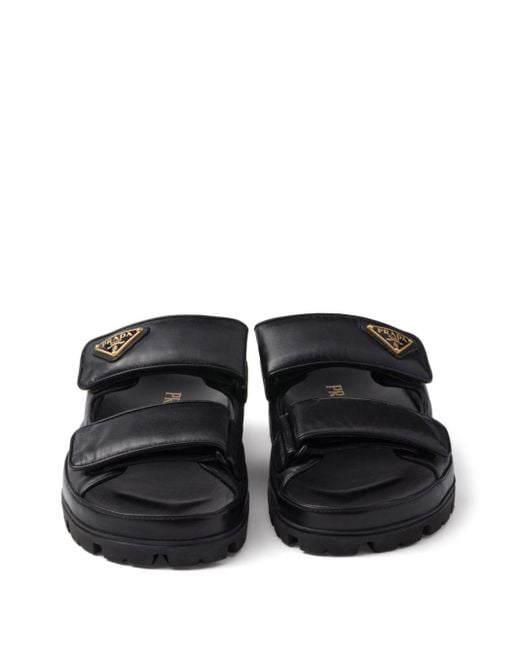 Sandalias acolchadas Prada de color Black