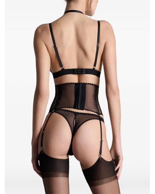 Maison Close String in het Black