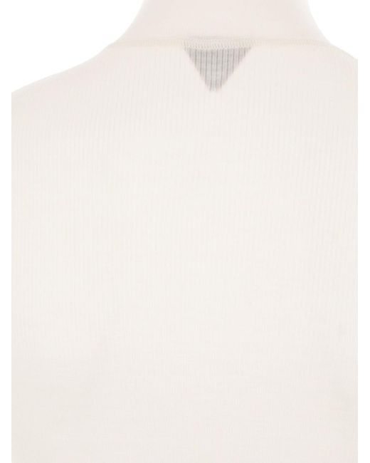 Maglione a collo alto di Bottega Veneta in White