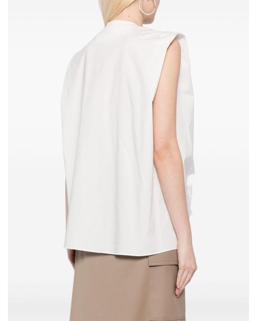 Blusa smanicata plissettata di JNBY in White