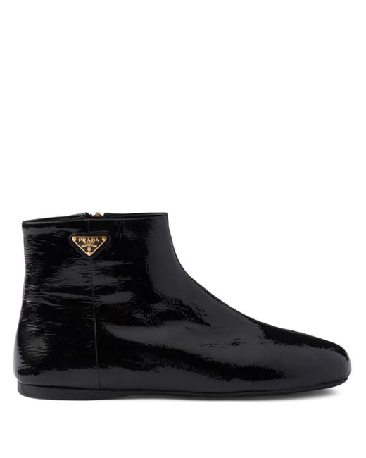 Prada エナメルレザー アンクルブーツ Black
