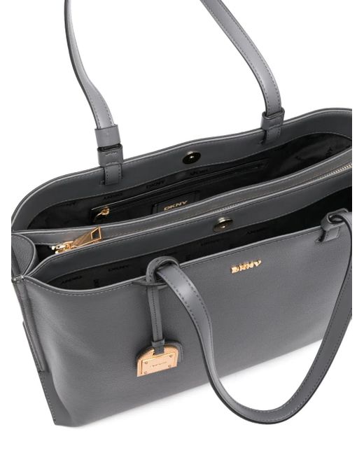 Borsa Tote Alya di DKNY in Gray