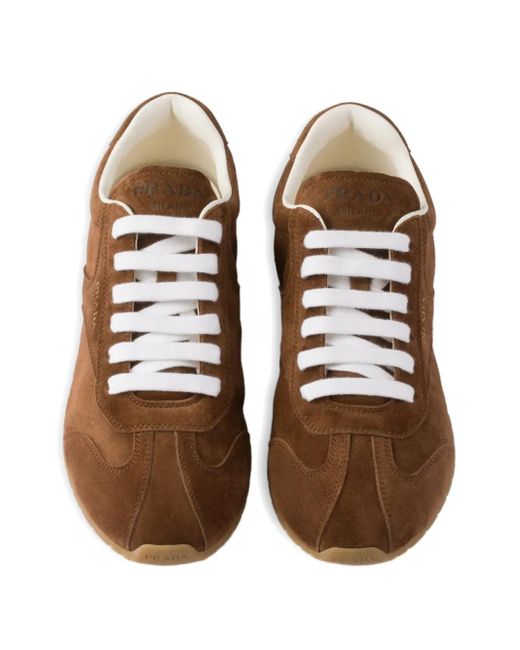 Baskets En Daim Prada en coloris Brown