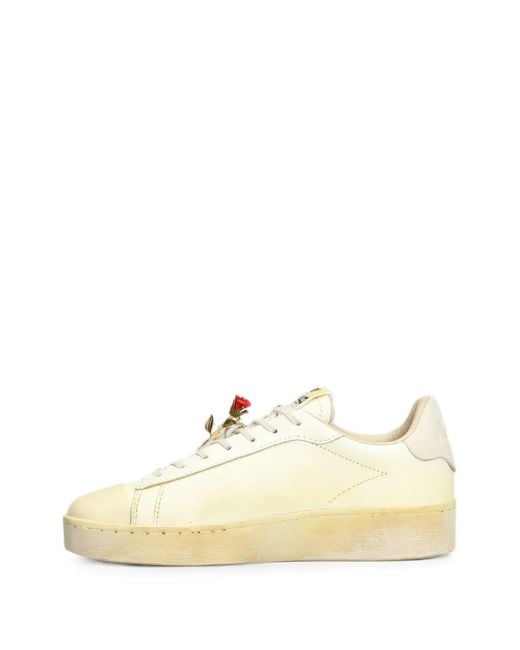 Autry Natural Dallas Vint Low Rose-Brooch Sneakers