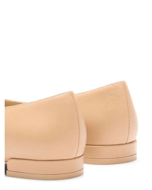 Ballerine Con Fiocco di Stuart Weitzman in Natural