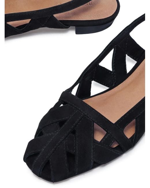 Bernardo White Glinda Flat Sandals