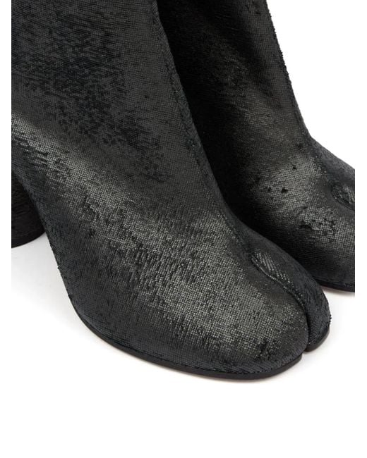 Maison Margiela Black Tabi Ankle Boots H80