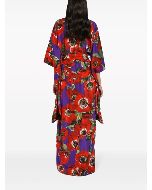 Manteau ceinturé en soie à fleurs Dolce & Gabbana en coloris Red