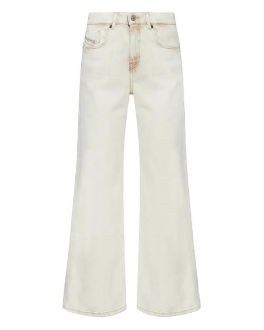 DIESEL White D-Akemi Jeans