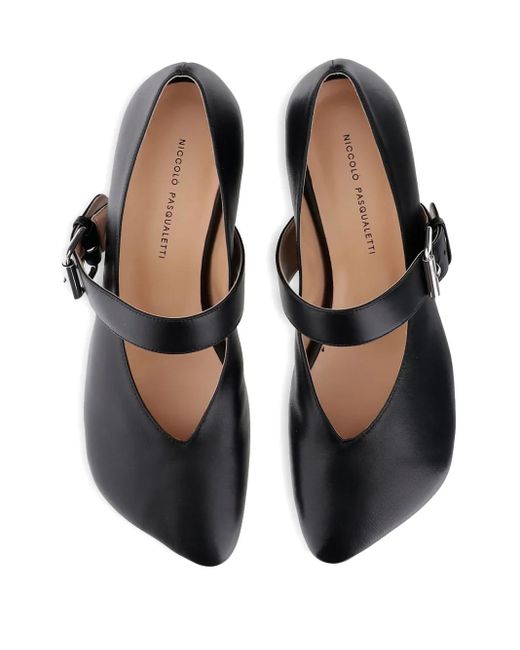 Niccolò Pasqualetti Black Flache Pumps Mit Oblique-Riemen