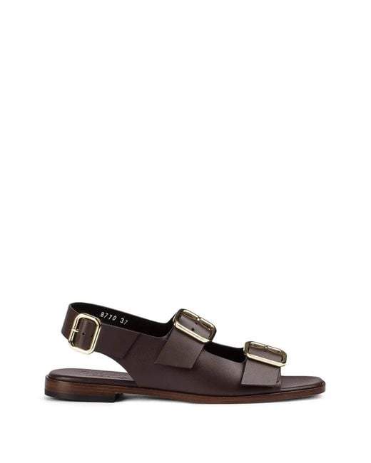 Doucal's White Buckle Leather Sandals