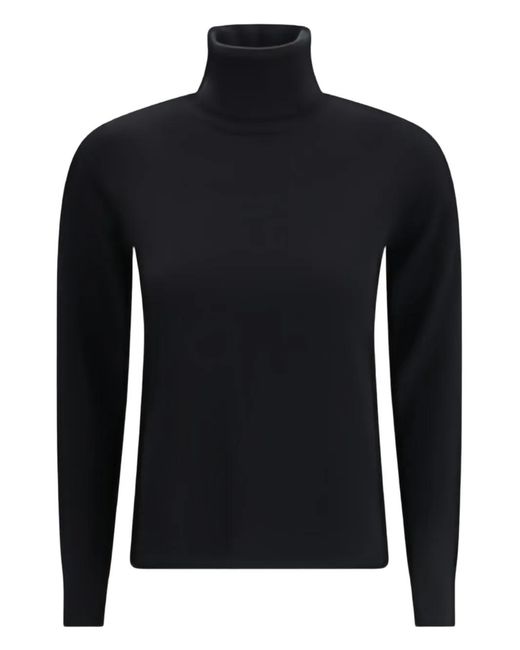 Educata Turtleneck