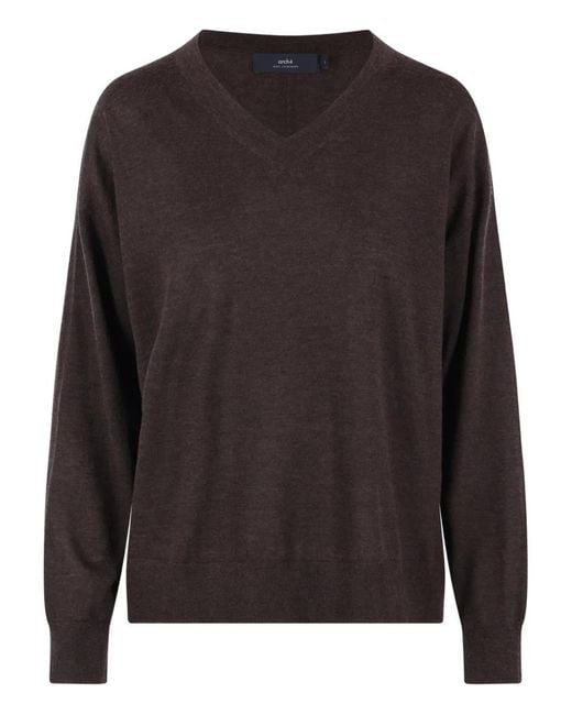 arch4 Black V-Neck Ribbed Sweater