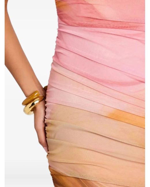 retroféte Pink Schulterfreies Isadore Maxikleid mit Raffung