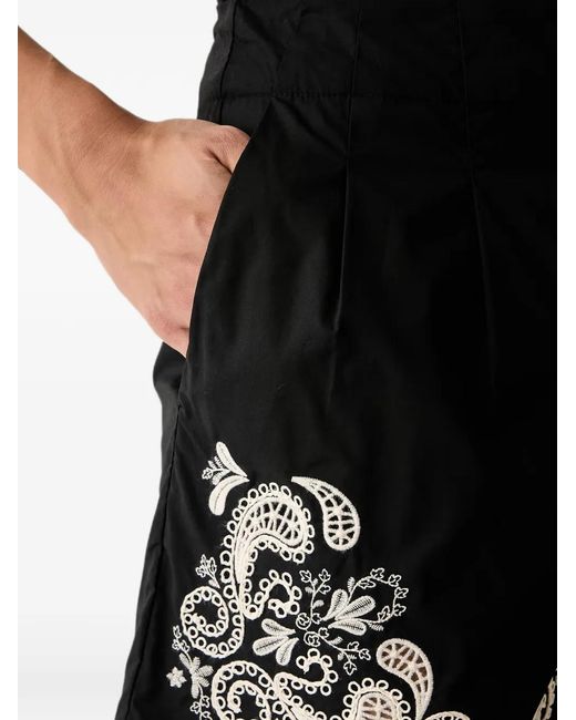Morgan Black Embroidered Pleated Shorts