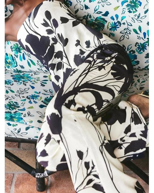 Cara Cara White Pisa Floral-Print Trousers