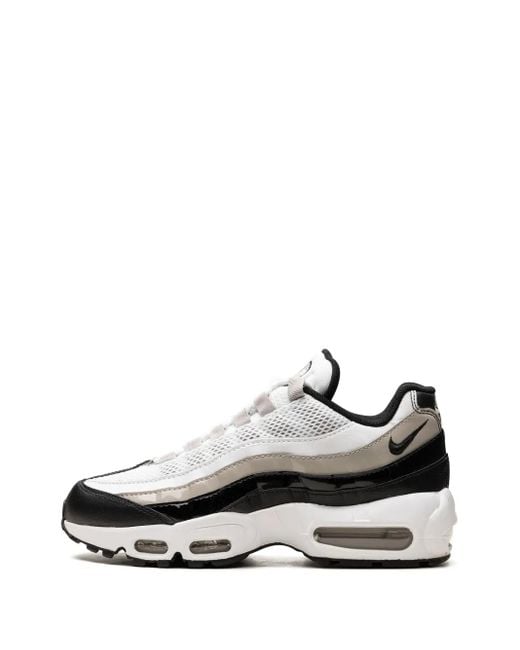 Nike White Air Max 95 Low-Top Sneakers