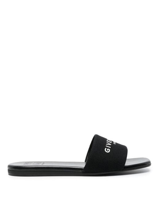 Sandalias planas con logo estampado Givenchy de color Black